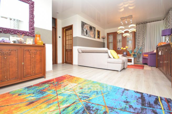 Casa bi/trifamiliare in residenziale in Via dei Fanti