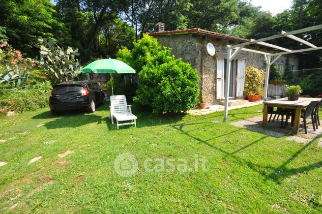 Rustico/casale in residenziale in Via Valdurasca 40