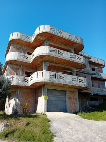 Villa in residenziale in Strada Comunale Biviera