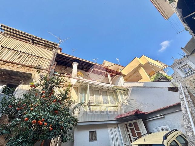 Appartamento in residenziale in Via Gennaro Calzolaio 32