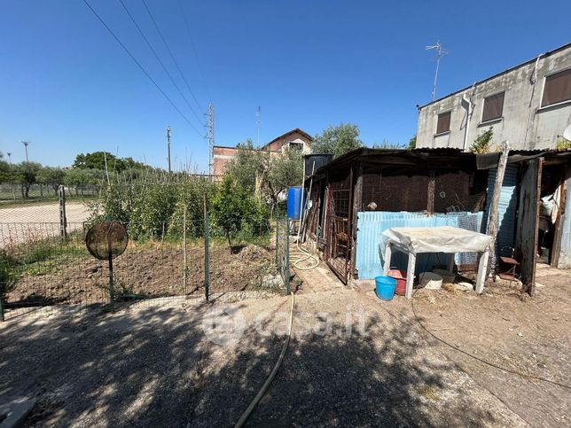 Terreno agricolo in commerciale in Via Sant'Agostino 3