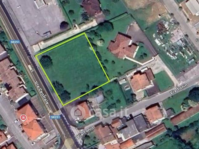 Terreno edificabile in residenziale in 