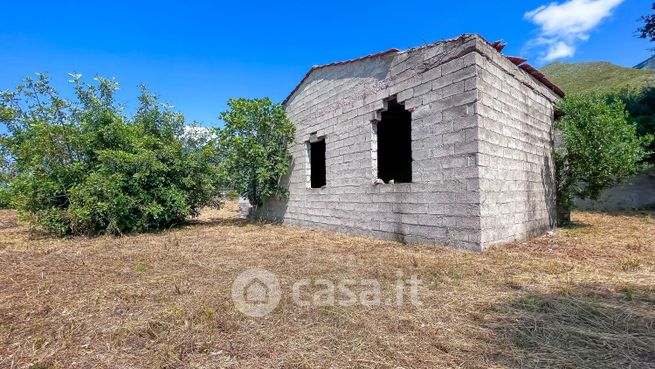 Rustico/casale in residenziale in Via Sigliano