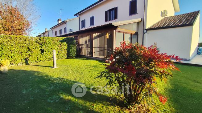 Villa in residenziale in Via dosso cavallino