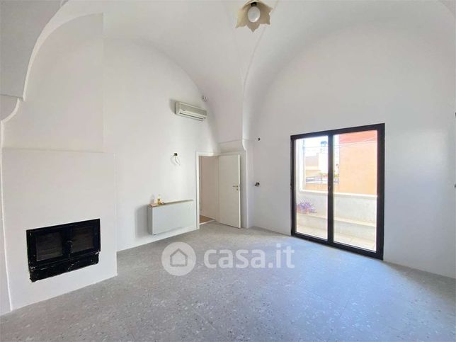 Appartamento in residenziale in Via Pendino 49