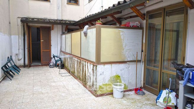 Appartamento in residenziale in Via Leona