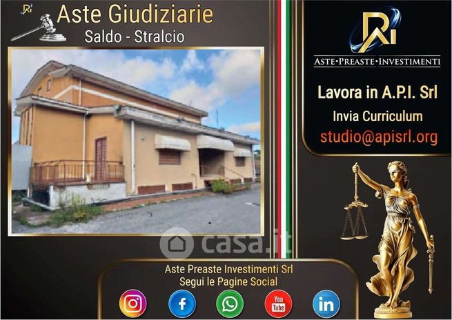 Appartamento in residenziale in Via Appia Vecchia 4 /6