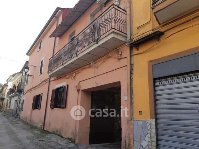 Appartamento in residenziale in Via dei Giardini 24