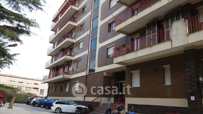 Appartamento in residenziale in Via caloprese 10