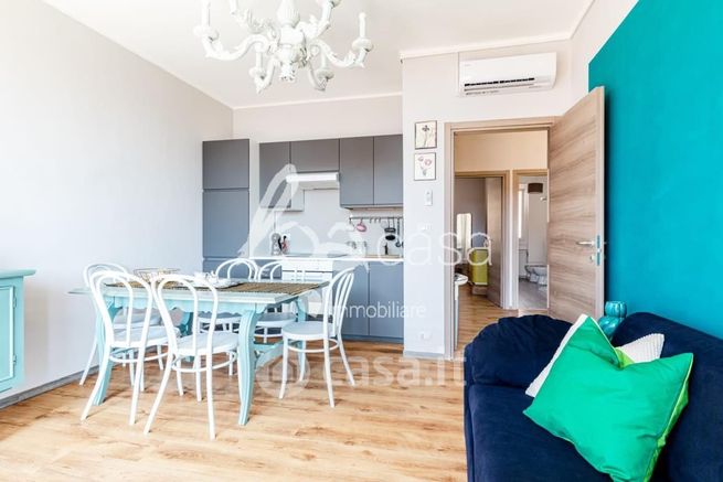 Appartamento in residenziale in Via Aurelia 219