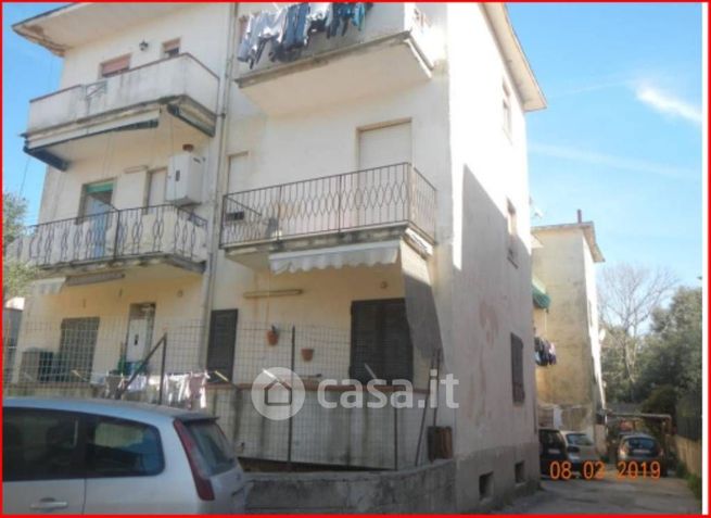 Appartamento in residenziale in Via del Mare 64