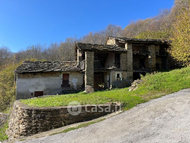 Rustico/casale in residenziale in SP240 21