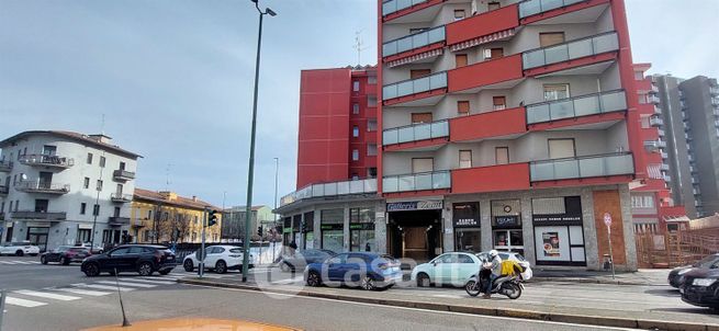 Ufficio in commerciale in Viale Antonio Gramsci 42