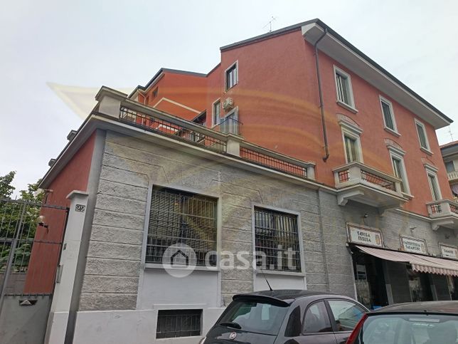 Appartamento in residenziale in Via dei Cinquecento 22