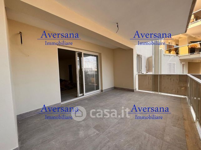 Ufficio in commerciale in Via della Liberta' 58