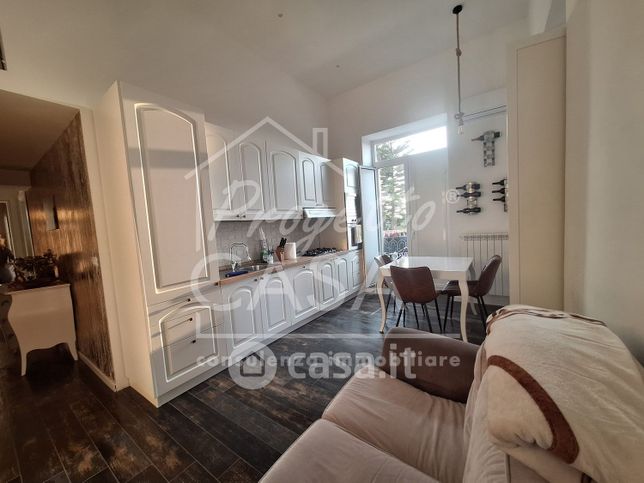 Appartamento in residenziale in Via Sant'Anna 65