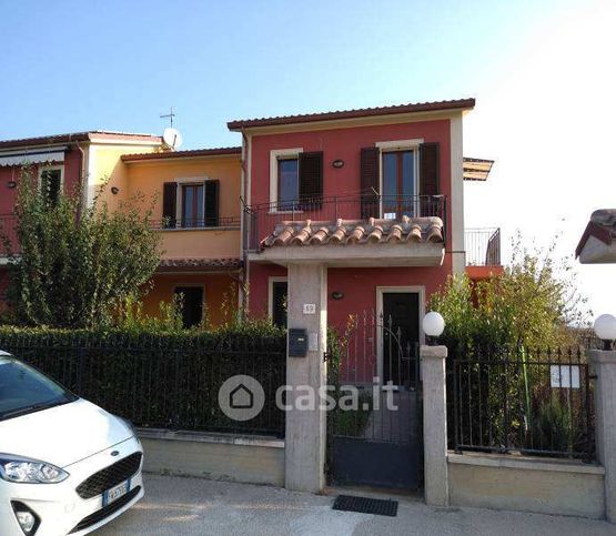 Appartamento in residenziale in Via Alessandrini 69