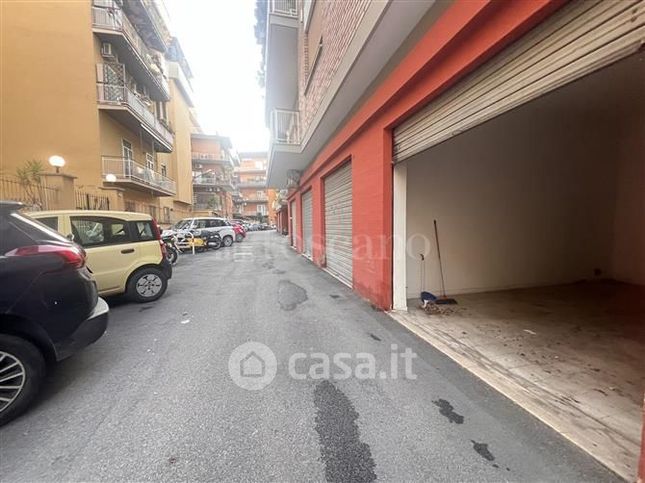 Garage/posto auto in residenziale in Via Pietro Campora