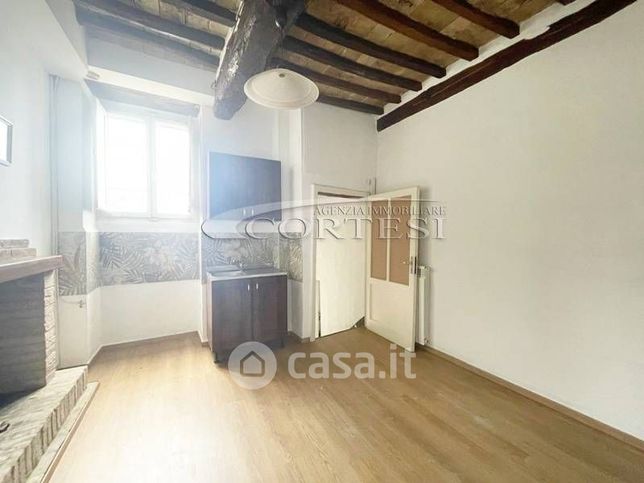 Appartamento in residenziale in Via Toscana 33