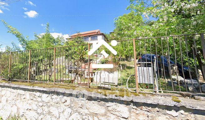 Appartamento in residenziale in Via Vignola