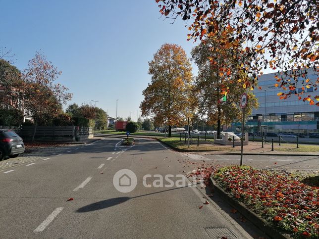 Garage/posto auto in residenziale in Via Nikolajewka