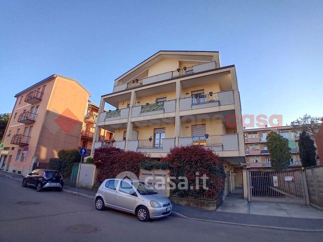 Appartamento in residenziale in Via Monte Rosa 51
