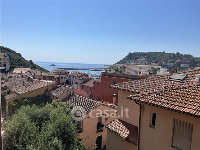 Appartamento in residenziale in Via Filippo II
