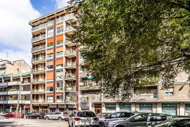 Appartamento in residenziale in Via Giovanni Antonio Plana 6