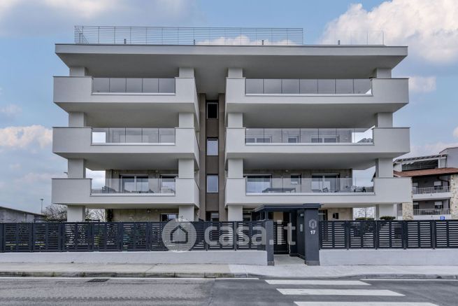 Appartamento in residenziale in Via Pastore 17