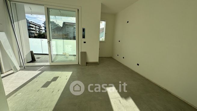 Appartamento in residenziale in Via Macanno 16