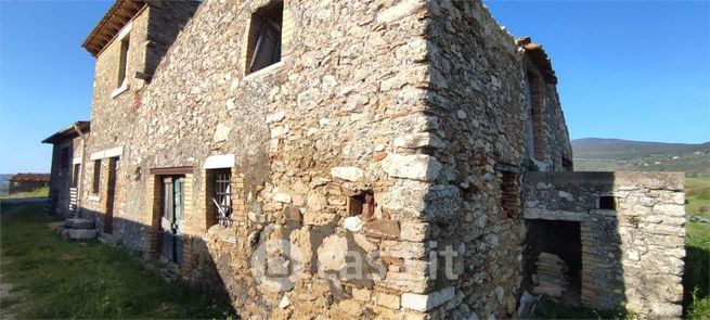 Rustico/casale in residenziale in 