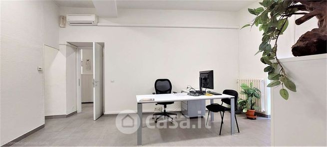 Ufficio in commerciale in Piazza Antonio Gramsci 8