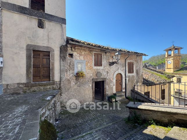 Appartamento in residenziale in Via Torrione 10