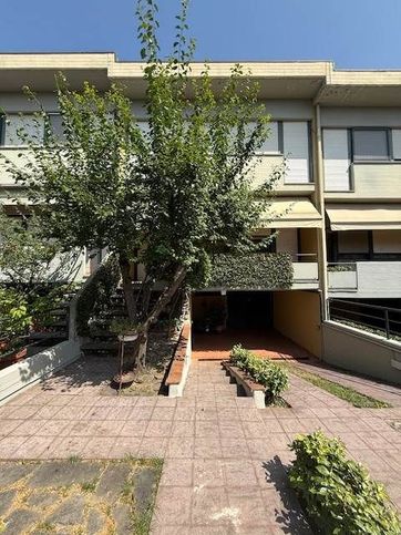 Villetta a schiera in residenziale in