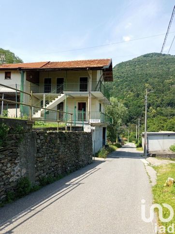 Casa indipendente in residenziale in Via dei Fantoli 15