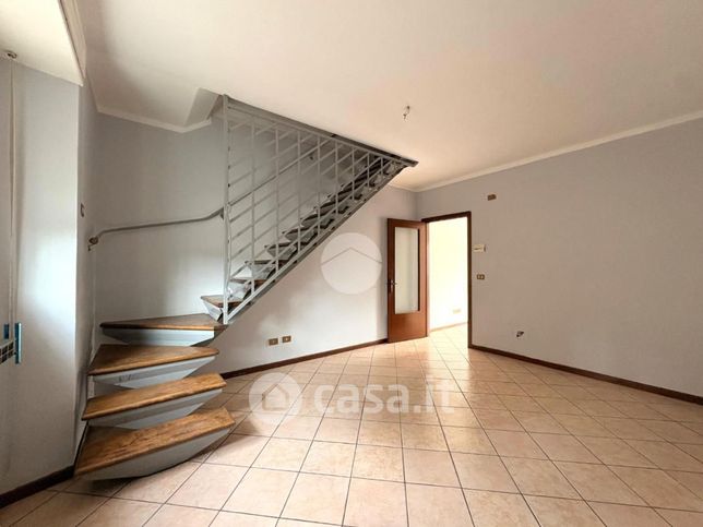 Rustico/casale in residenziale in Via Santa Croce 67