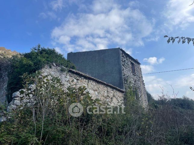 Terreno agricolo in commerciale in Via Corticelle