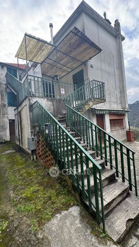Appartamento in residenziale in Via Quinno
