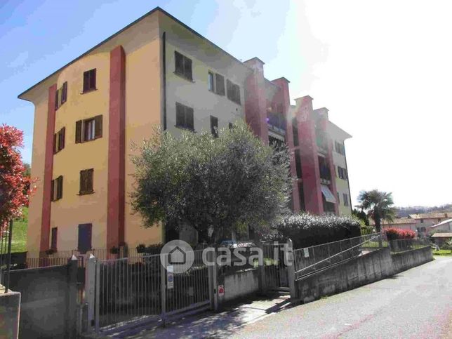 Appartamento in residenziale in Via GiosuÃ¨ Carducci