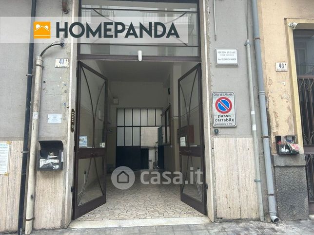 Garage/posto auto in residenziale in Via Oliveto Scammacca 41