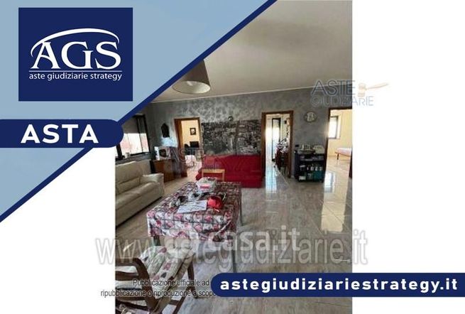 Appartamento in residenziale in Via Giovanni Bovio 1 A