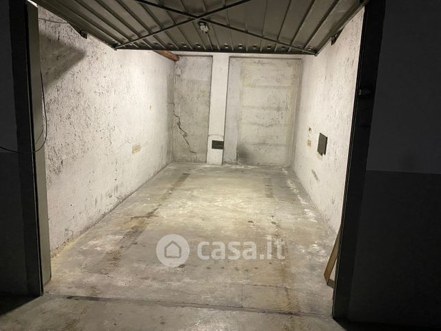 Box/posto auto in residenziale in Via Marsala 18