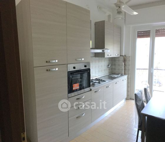 Appartamento in residenziale in Via torino 111