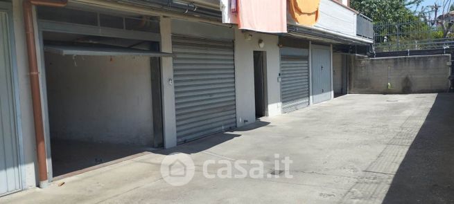 Box/posto auto in residenziale in 