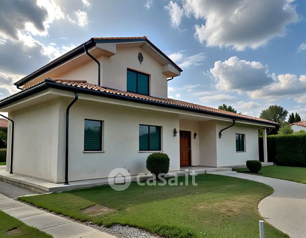 Casa indipendente in residenziale in Via Rabin