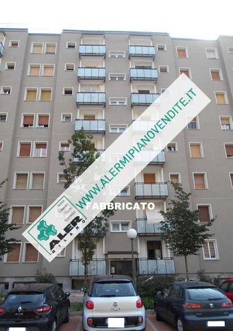 Appartamento in residenziale in Via Filippo de Pisis 39
