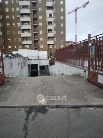 Box/posto auto in residenziale in Via Monte Grappa 47