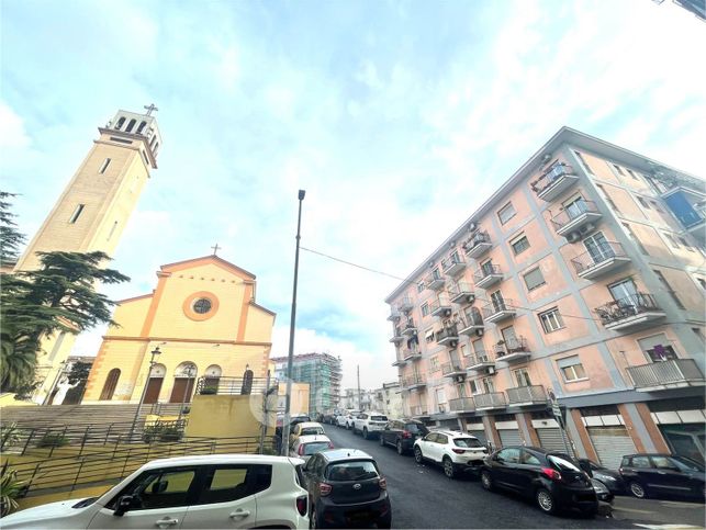 Appartamento in residenziale in Via Matteo Francesco Naccarella 12