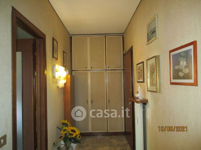 Appartamento in residenziale in Via Carlo Barabaschi