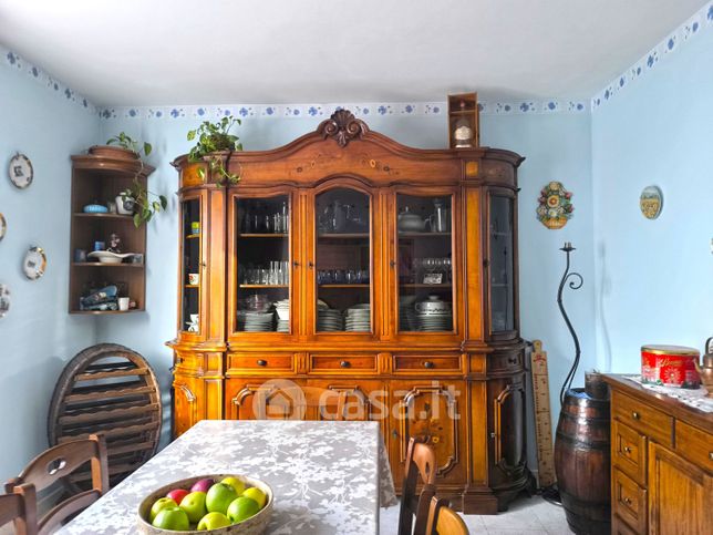 Appartamento in residenziale in Via Mario Mencarelli 12
